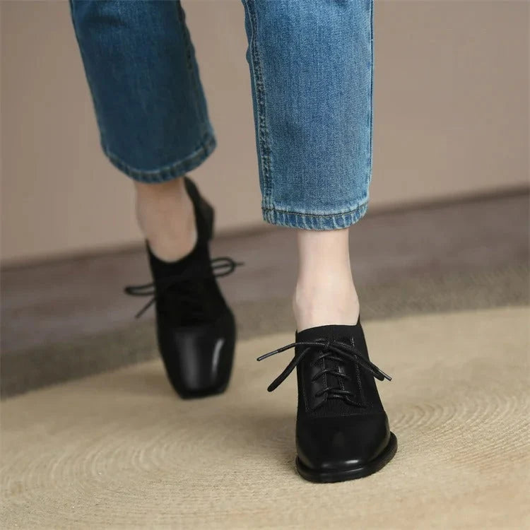 Urbane Und Trendige Outdoor-Turnschuhe
