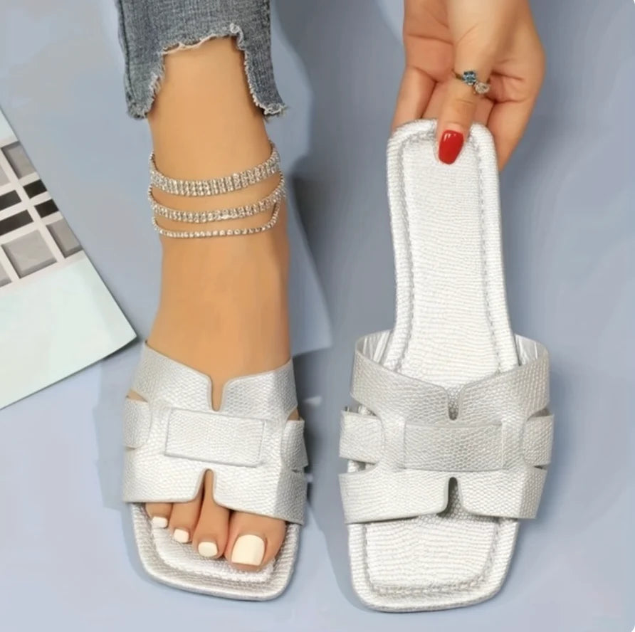 Die eleganten und stylische Sandalen für den Frühling/Sommer