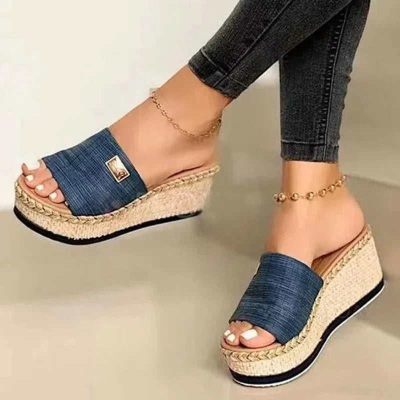 Rattan-Sandalen