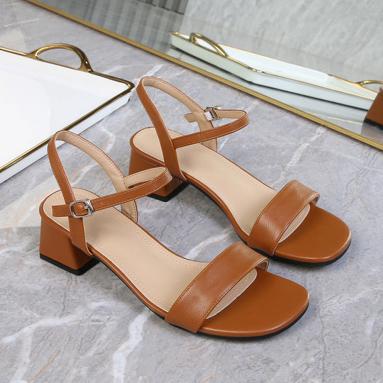 Sandalias de una tira de diseño sencillo