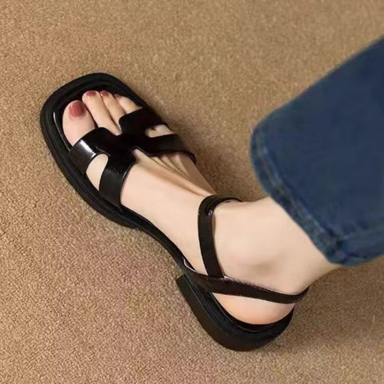 Sandalias planas de una tira, súper versátiles