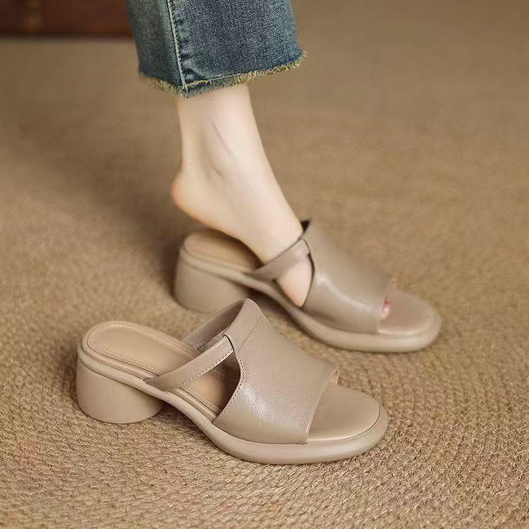 Mules de piel de cordero con tacón medio de 4.5 cm