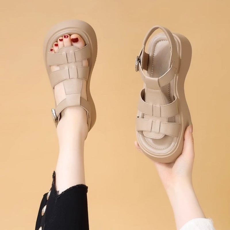 Sandalias casuales cómodas y modernas – de piel genuina