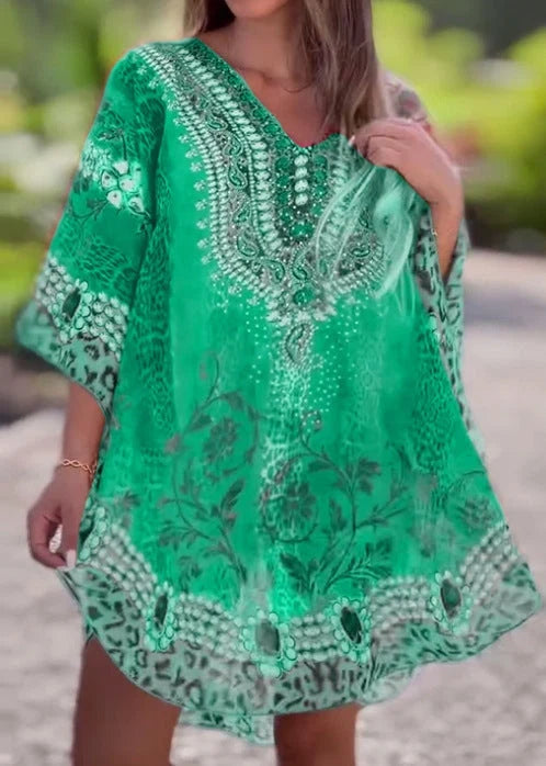Damen Strandkleid Im Farbenfrohen Boho-Stil mit Verspieltem Design und Tiefem V-Ausschnitt