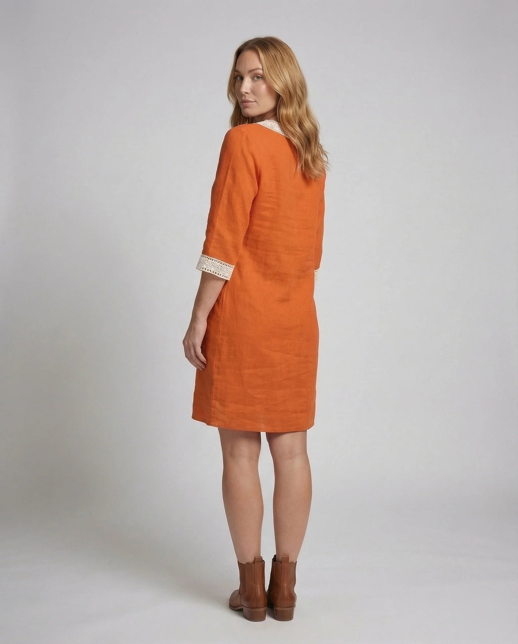 Damen Leinen-Midikleid Gehäkelte Spitzenpasse