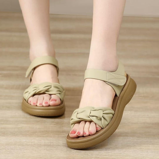 Sandalias de playa con tacón medio y suela suave