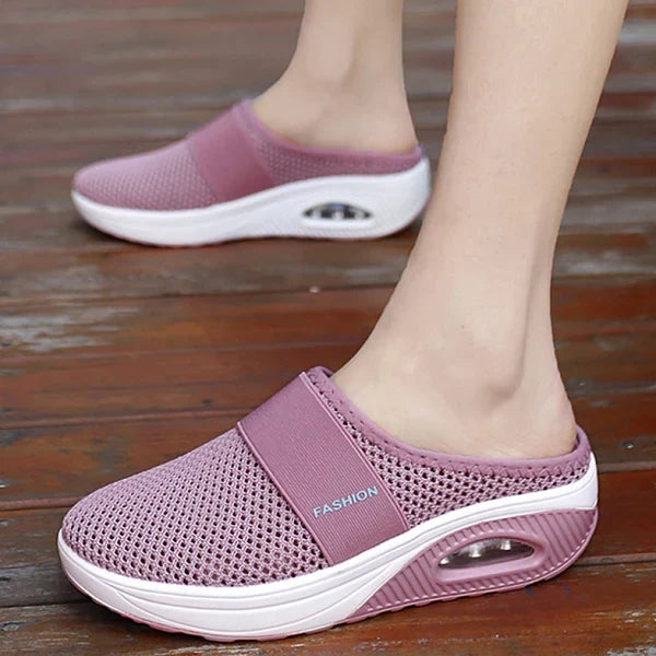 Damen Slip-On-Slipper aus Mesh mit strukturierter Sohle