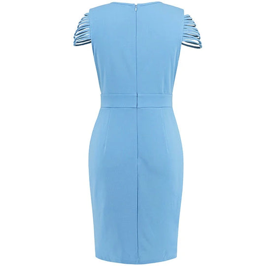 Schickes Minikleid ohne Ärmel für die Hochzeit